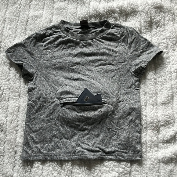 Cubcoats Unisex Pimm the puppy 2 in 1 tee and plushie in gray size 2T - Picture 3 of 8